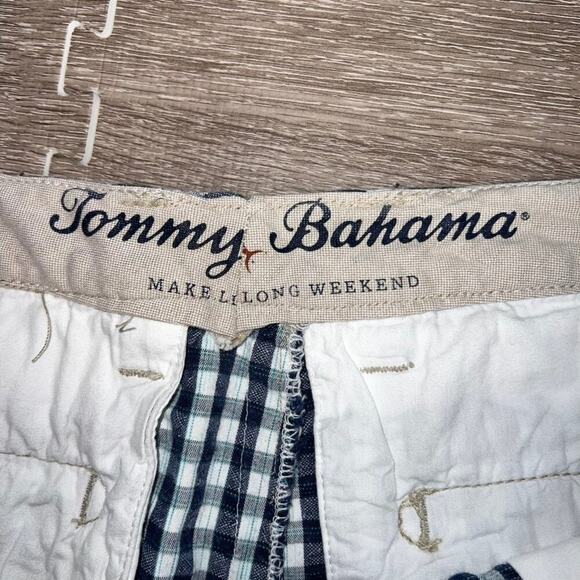 Tommy Bahama Men's Check Chino Shorts Blue Size‎ 34 Summer Classic Fit - Picture 2 of 4